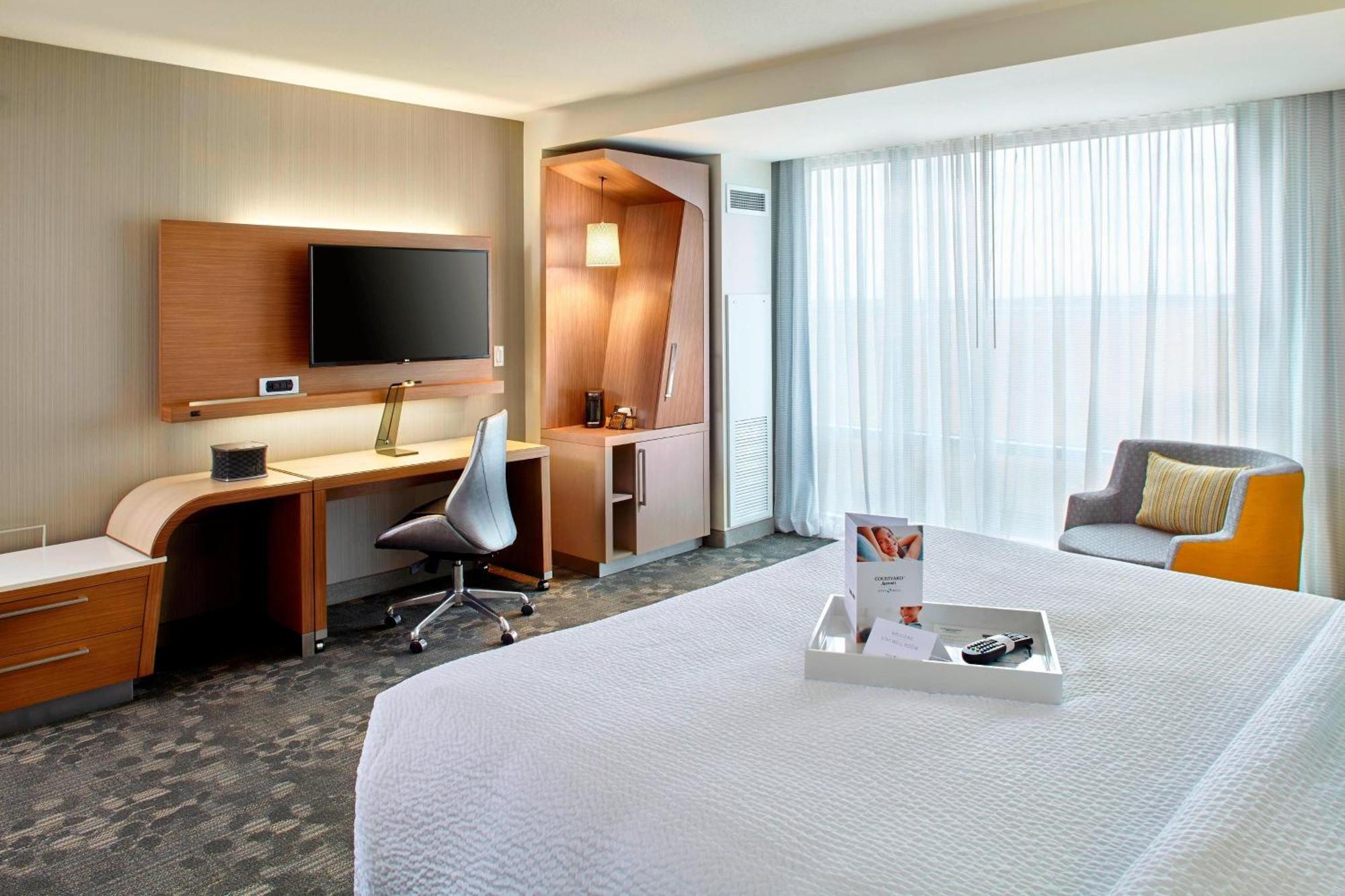 Courtyard By Marriott Orlando Lake Nona Exterior photo